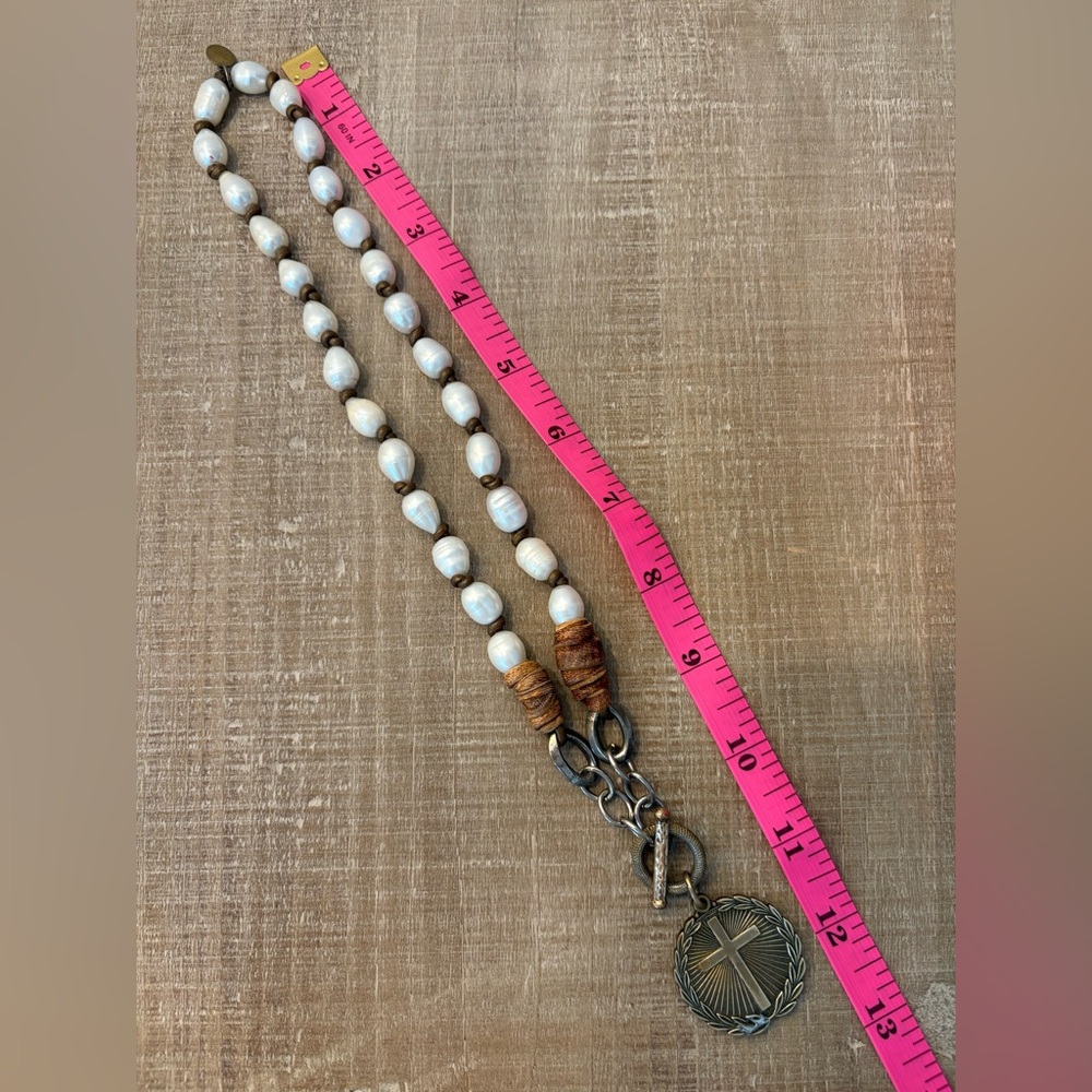 Melody Vintage Jewelry Cross Coin Necklace - Picture 5 of 5